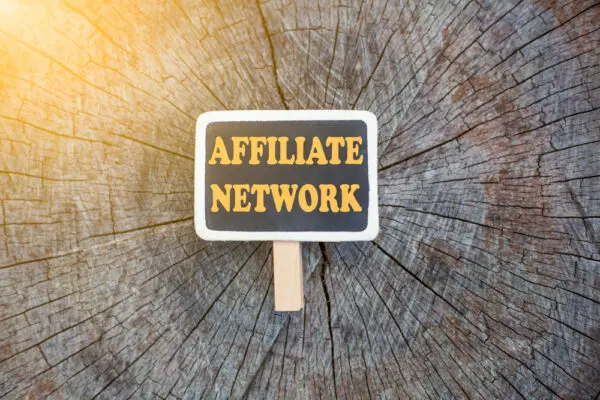 nền tảng affiliate